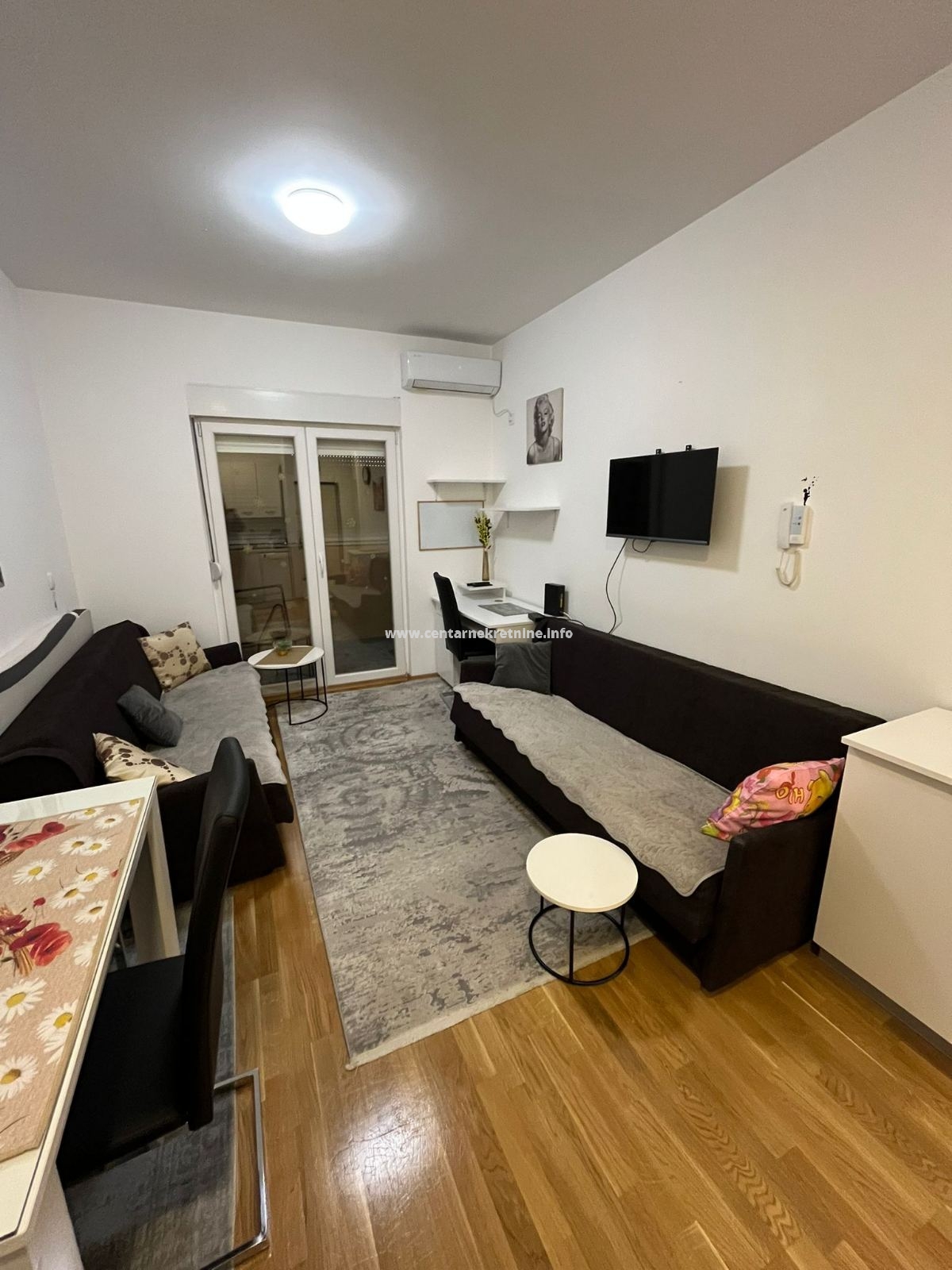 Izdavanje, garsonjera 26m2, Tuški put, Podgorica
